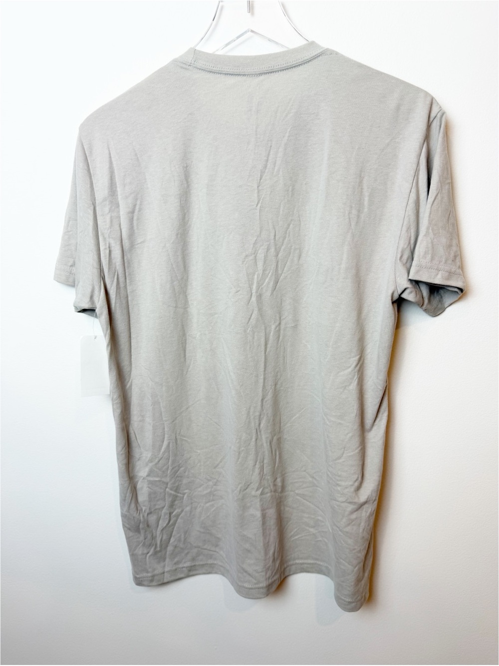 Vuori | Men's Waves Mountain Sun Yoga Tee NWT - Picture 4 of 6